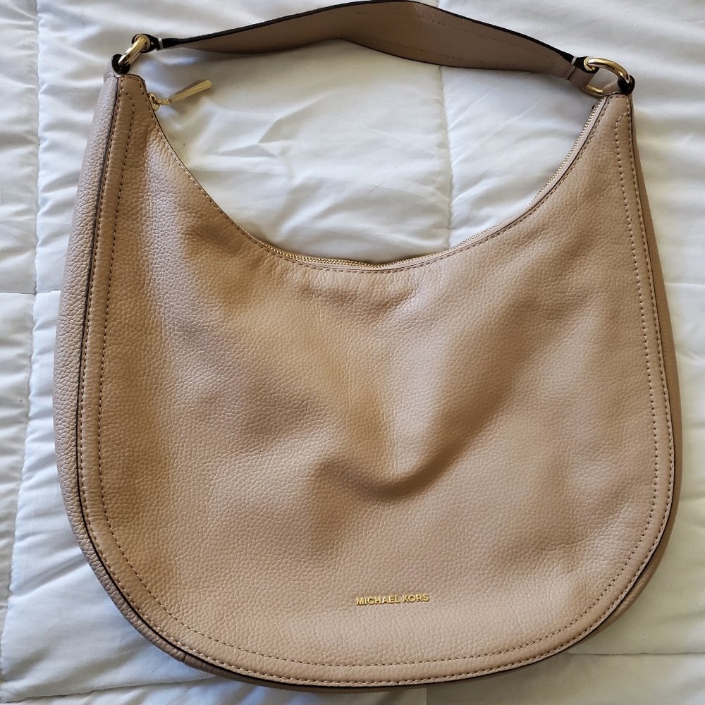 EUC MICHAEL KORS SHOULDER BAG